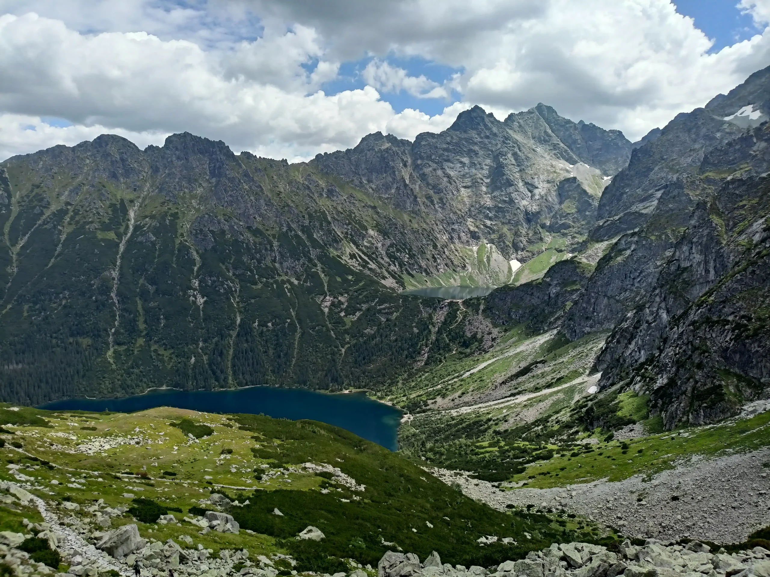 morskie oko - widok ze szpiglasowej przełęczy